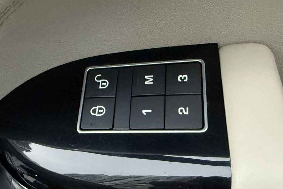 Продам Land Rover Range Rover Sport HSE 2017 года в Киеве