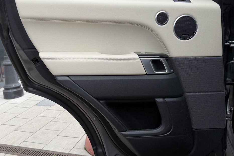 Продам Land Rover Range Rover Sport HSE 2017 года в Киеве