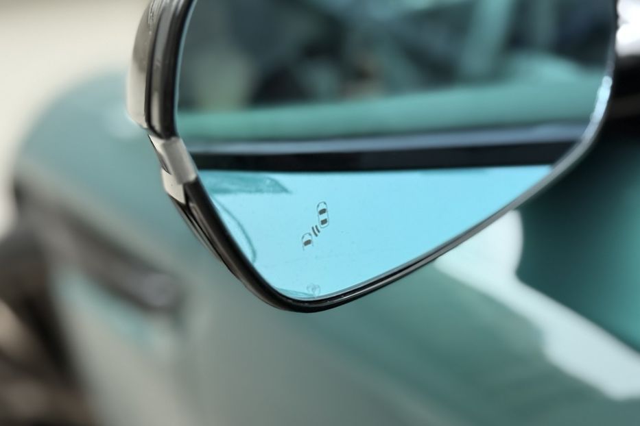 Продам Aston Martin DB9 DB12 2025 года в Киеве