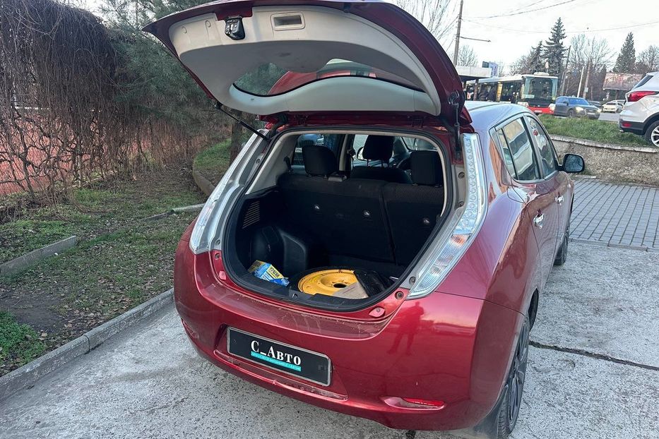 Продам Nissan Leaf 2015 года в Черновцах