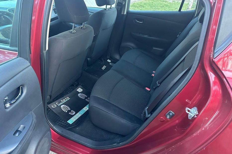 Продам Nissan Leaf 2015 года в Черновцах