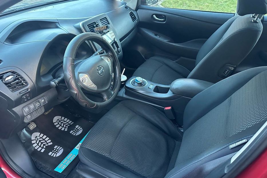 Продам Nissan Leaf 2015 года в Черновцах