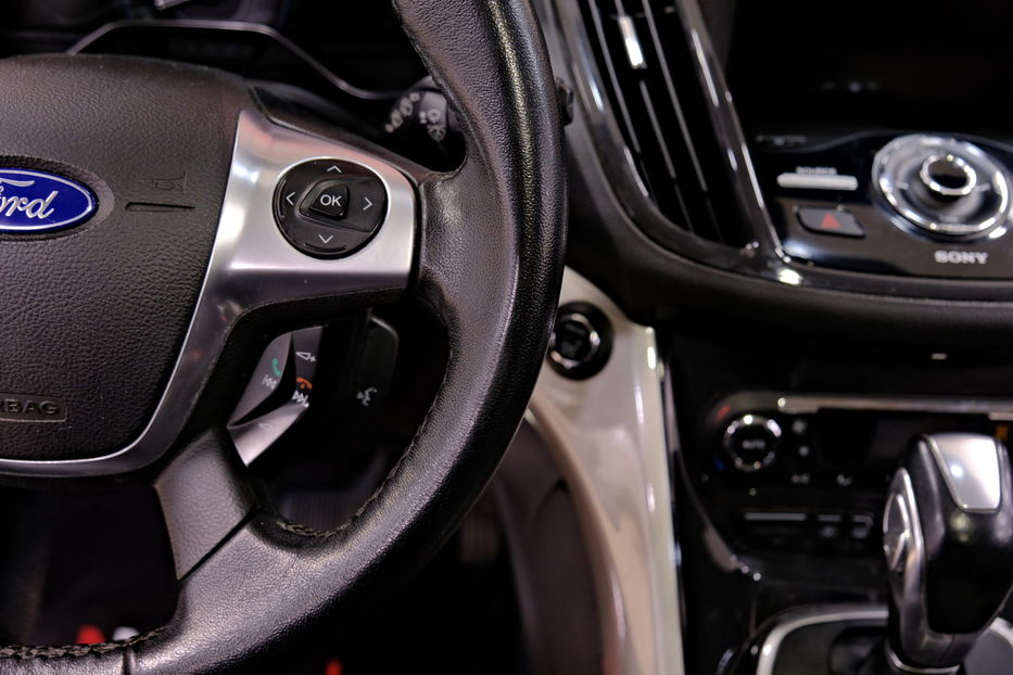 Продам Ford C-Max Plug-in-Hybrid 2014 года в Одессе