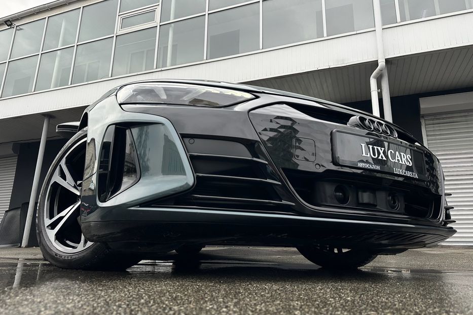 Продам Audi E-Tron GT Quattro 2022 года в Киеве