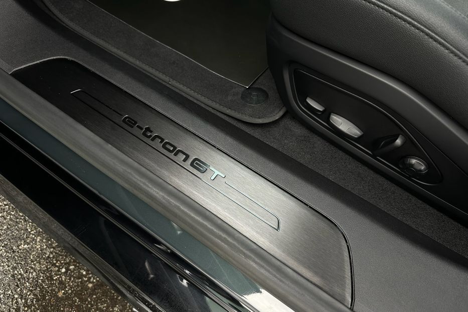 Продам Audi E-Tron GT Quattro 2022 года в Киеве