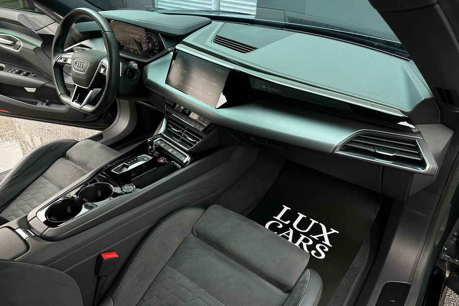 Продам Audi E-Tron GT Quattro 2022 года в Киеве