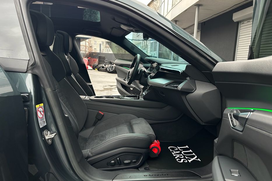 Продам Audi E-Tron GT Quattro 2022 года в Киеве