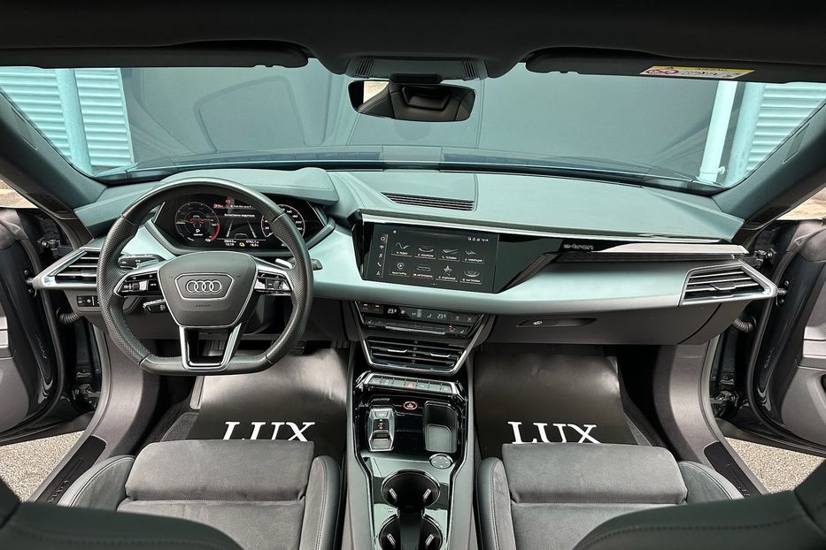 Продам Audi E-Tron GT Quattro 2022 года в Киеве