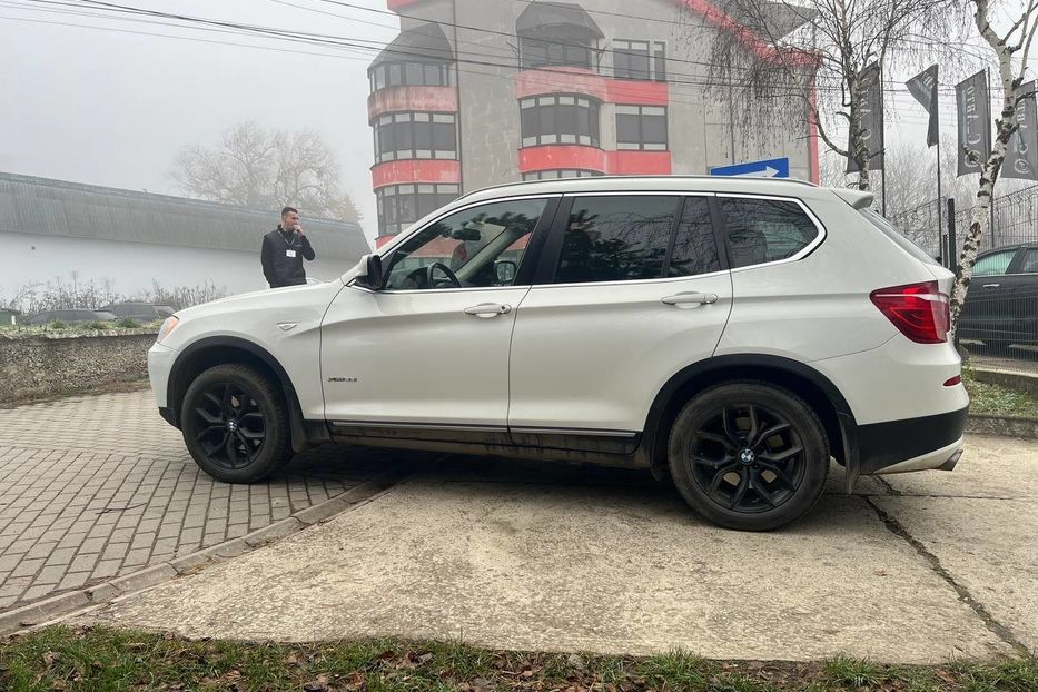 Продам BMW X3 2011 года в Черновцах