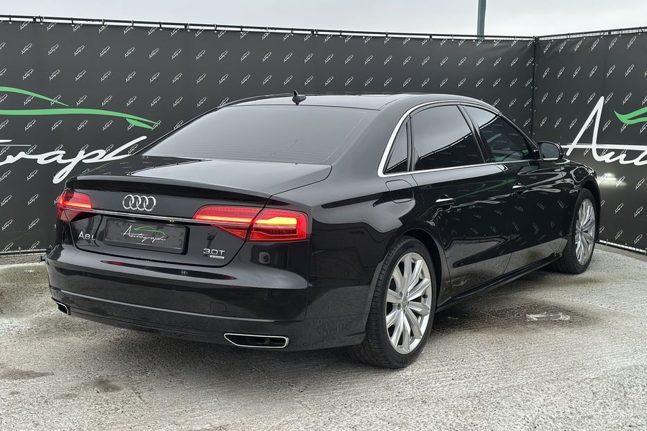 Продам Audi A8 Long TFSI Quattro 2017 года в Киеве