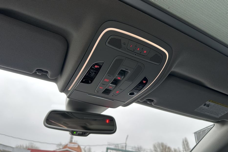 Продам Audi A8 Long TFSI Quattro 2017 года в Киеве