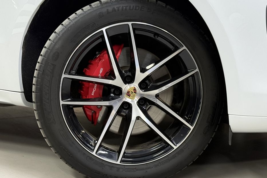 Продам Porsche Macan S 2023 года в Киеве