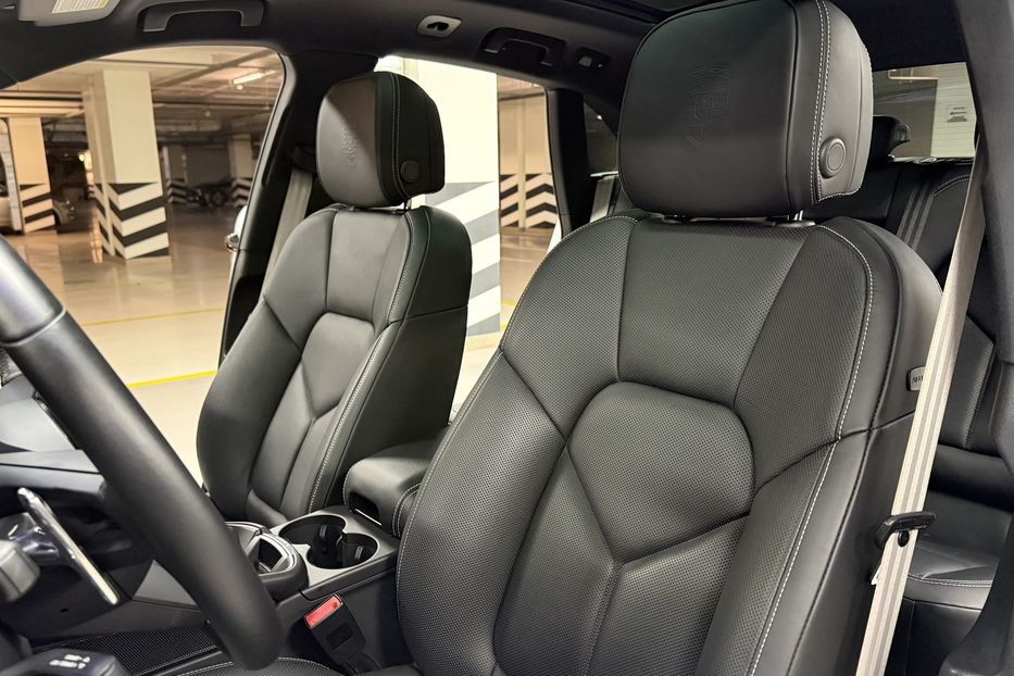 Продам Porsche Macan S 2023 года в Киеве