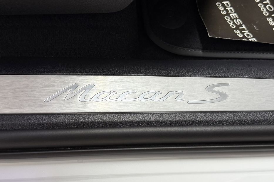 Продам Porsche Macan S 2023 года в Киеве