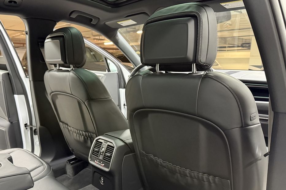 Продам Porsche Macan S 2023 года в Киеве