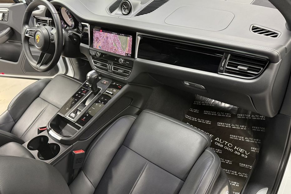 Продам Porsche Macan S 2023 года в Киеве
