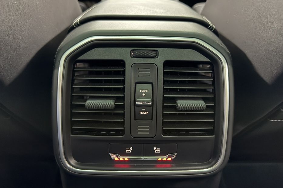 Продам Porsche Macan S 2023 года в Киеве