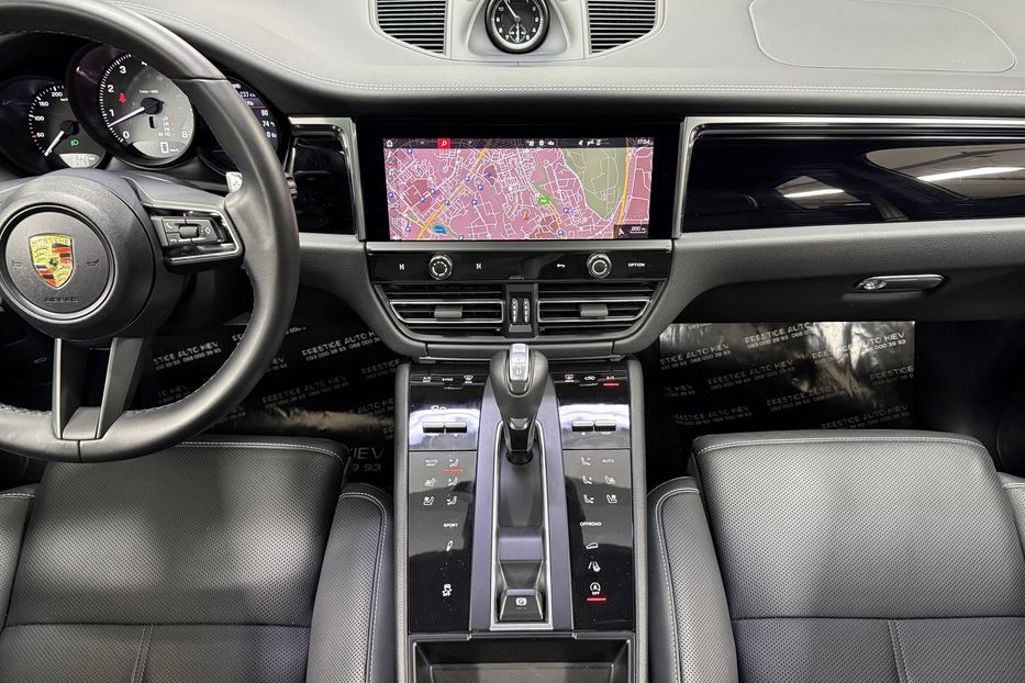 Продам Porsche Macan S 2023 года в Киеве