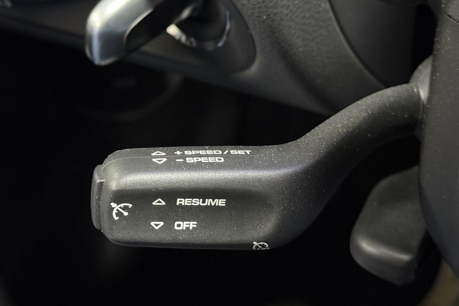 Продам Porsche Macan S 2023 года в Киеве