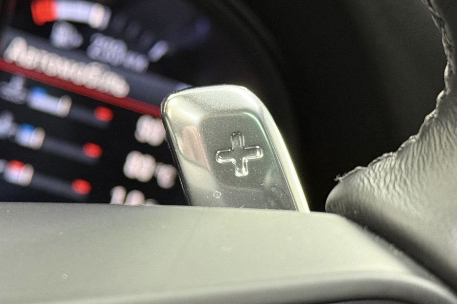 Продам Porsche Macan S 2023 года в Киеве