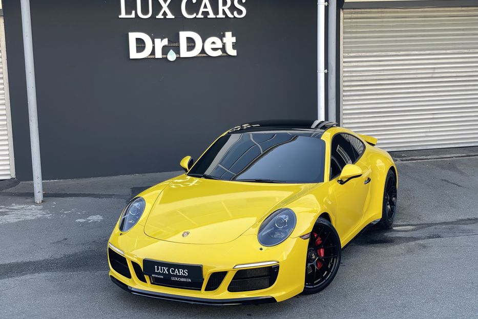 Продам Porsche 911 GTS 2017 года в Киеве