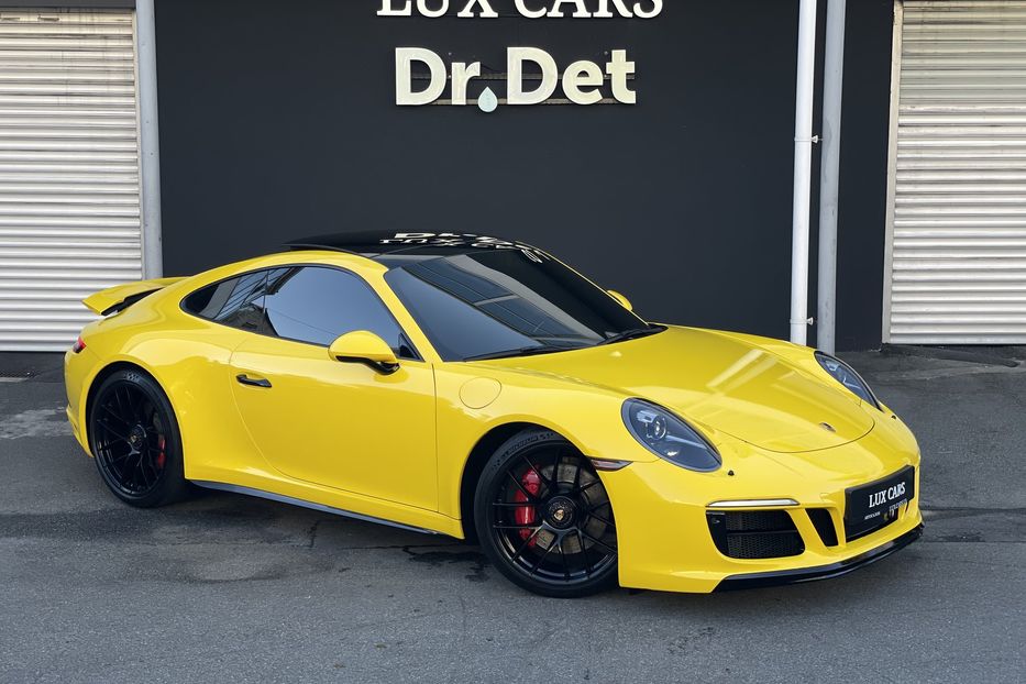 Продам Porsche 911 GTS 2017 года в Киеве