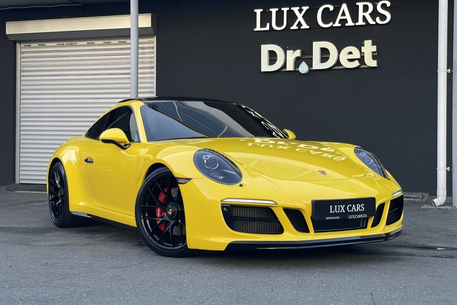 Продам Porsche 911 GTS 2017 года в Киеве