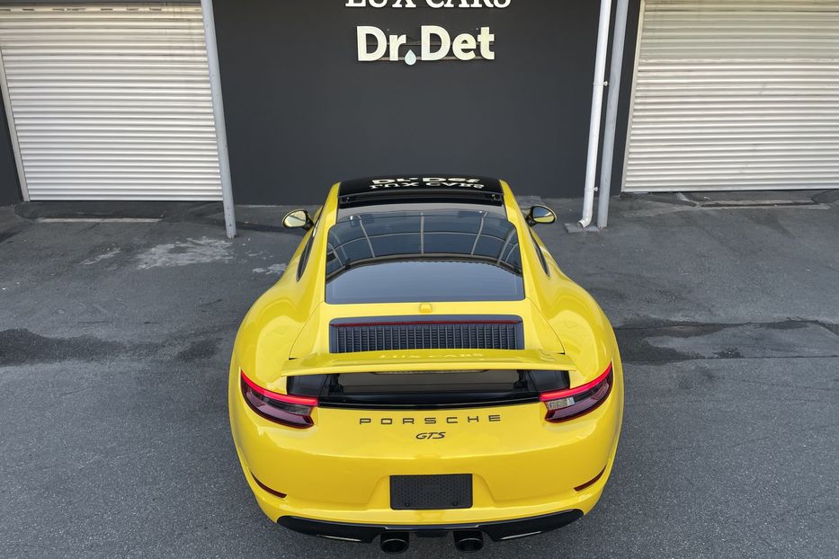 Продам Porsche 911 GTS 2017 года в Киеве