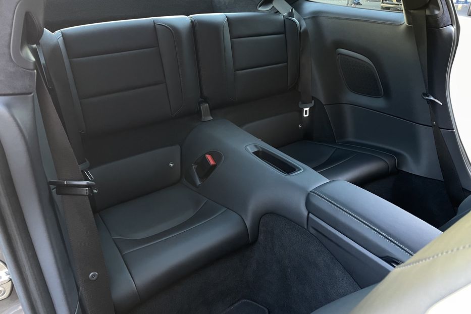 Продам Porsche 911 GTS 2017 года в Киеве