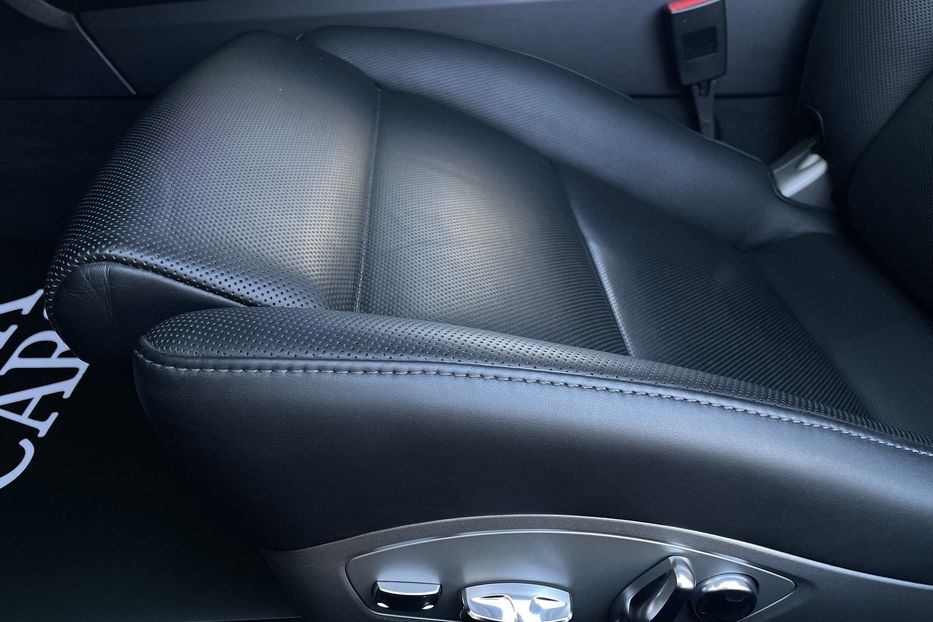 Продам Porsche 911 GTS 2017 года в Киеве