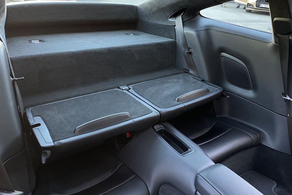 Продам Porsche 911 GTS 2017 года в Киеве