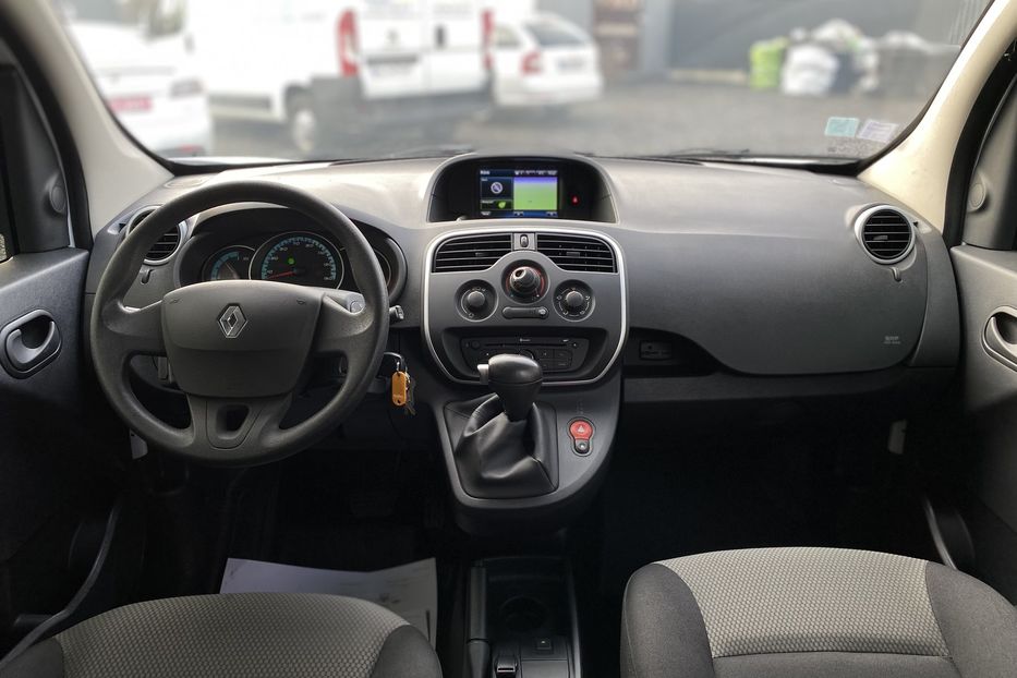 Продам Renault Kangoo пасс. 2020 года в Луцке