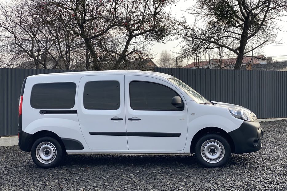 Продам Renault Kangoo пасс. 2020 года в Луцке