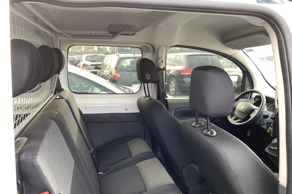 Продам Renault Kangoo пасс. 2020 года в Луцке