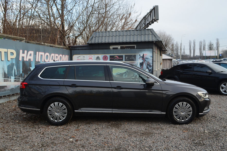 Продам Volkswagen Passat B8 2.0 TDI DSG (150 к.с.) 2017 года в Киеве