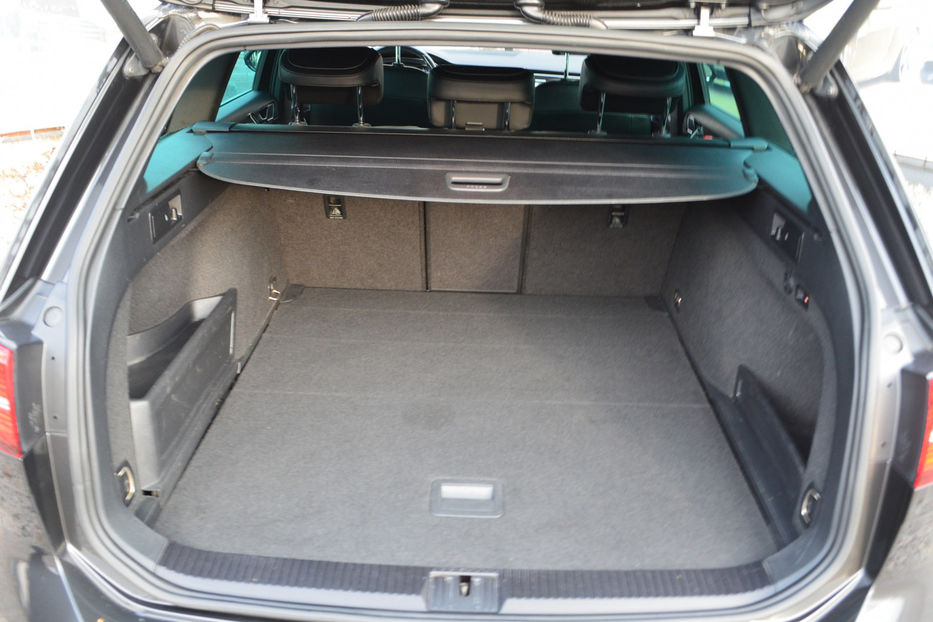 Продам Volkswagen Passat B8 2.0 TDI DSG (150 к.с.) 2017 года в Киеве