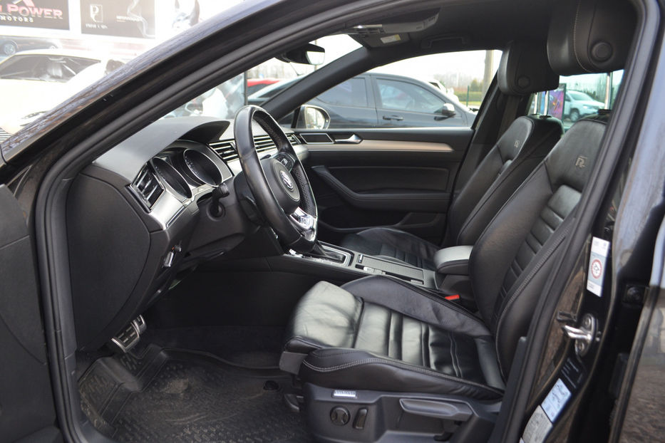 Продам Volkswagen Passat B8 2.0 TDI DSG (150 к.с.) 2017 года в Киеве