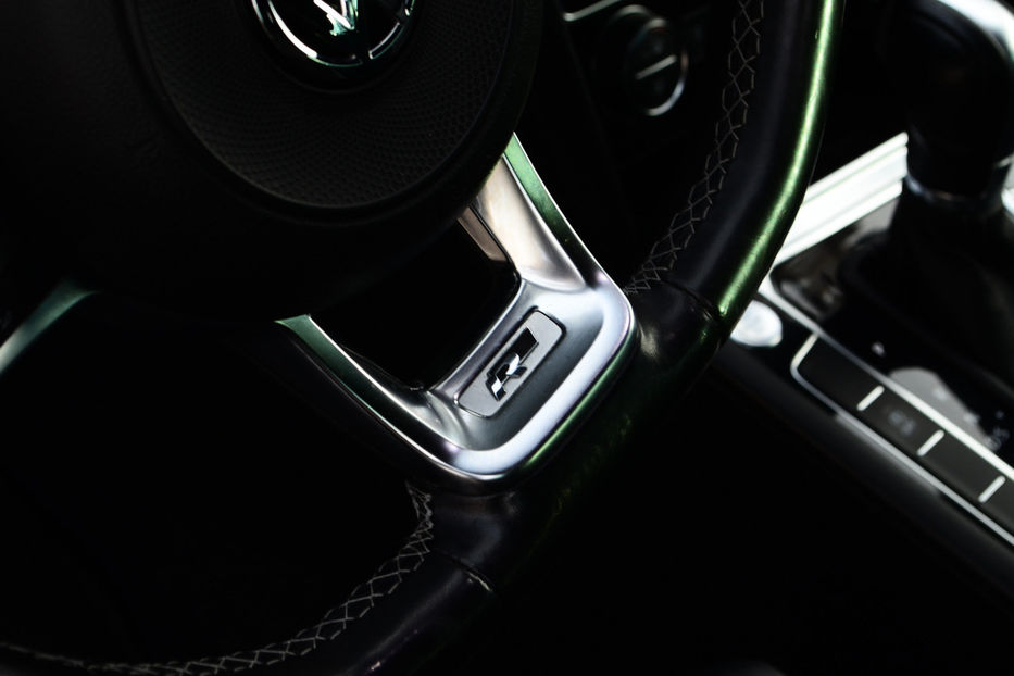 Продам Volkswagen Passat B8 2.0 TDI DSG (150 к.с.) 2017 года в Киеве