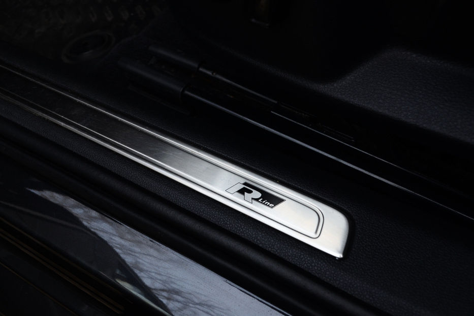 Продам Volkswagen Passat B8 2.0 TDI DSG (150 к.с.) 2017 года в Киеве