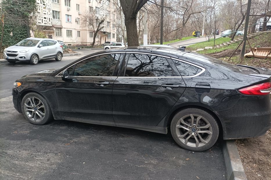 Продам Ford Fusion титаниум 2019 года в Одессе