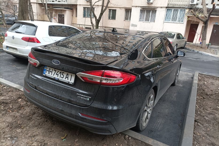 Продам Ford Fusion титаниум 2019 года в Одессе