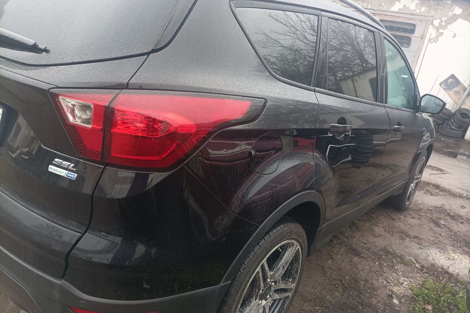 Продам Ford Escape максимал 2019 года в Одессе