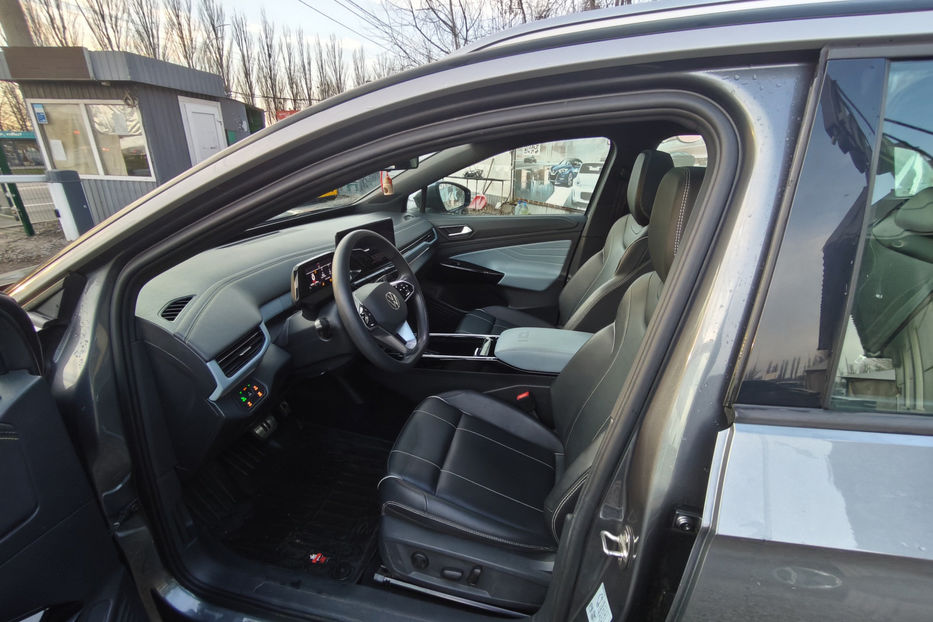Продам Volkswagen ID.4 2022 года в Киеве