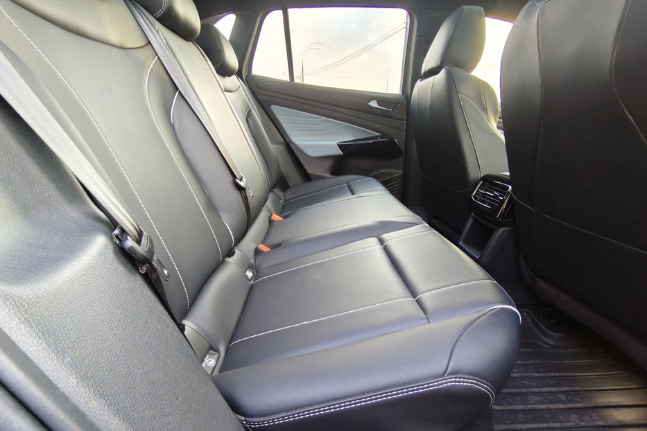 Продам Volkswagen ID.4 2022 года в Киеве