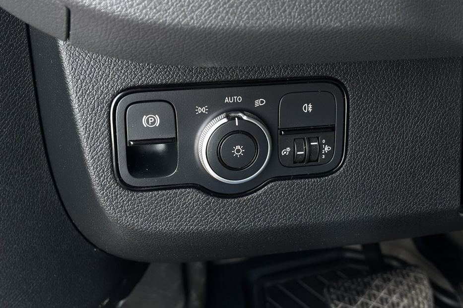 Продам Mercedes-Benz Sprinter пас. Електро 47кВт.резерв Олександр 2022 года в Львове