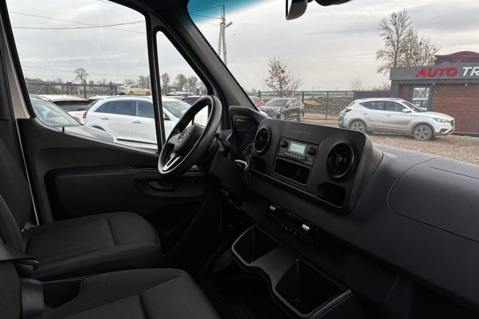 Продам Mercedes-Benz Sprinter пас. Електро 47кВт.резерв Олександр 2022 года в Львове