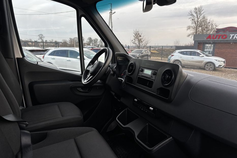Продам Mercedes-Benz Sprinter пас. Електро 47кВт.резерв Олександр 2022 года в Львове