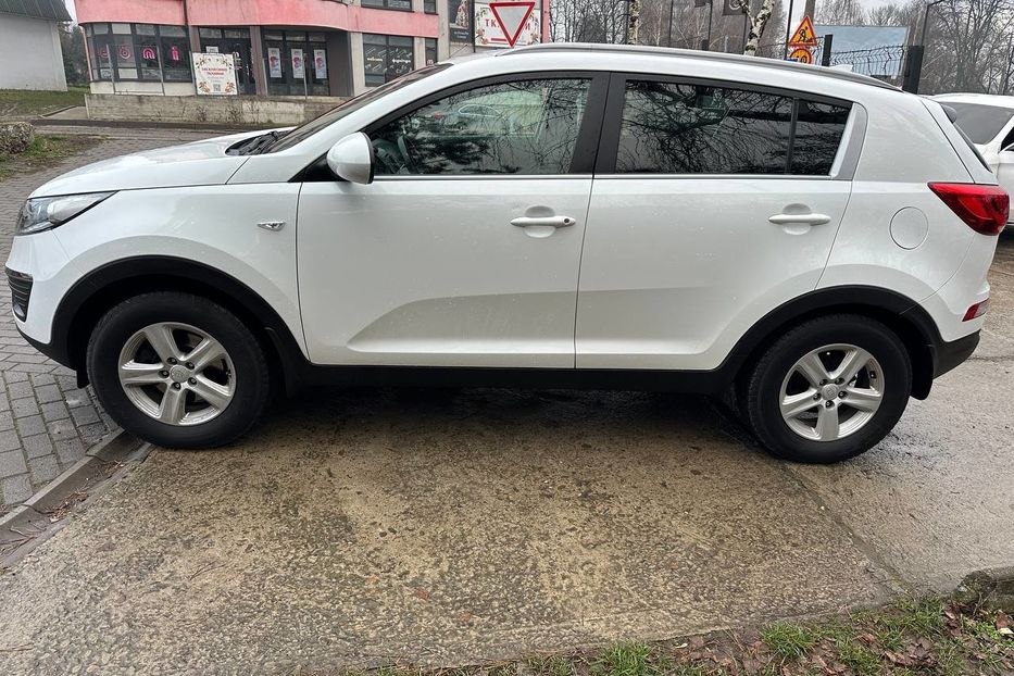 Продам Kia Sportage 2014 года в Черновцах