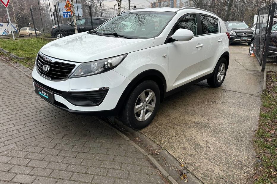 Продам Kia Sportage 2014 года в Черновцах