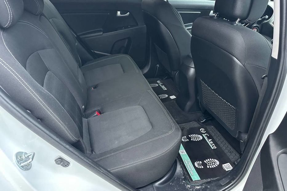 Продам Kia Sportage 2014 года в Черновцах